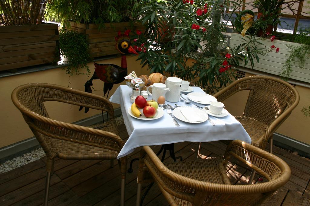 Hotel Loehndorf 본 외부 사진
